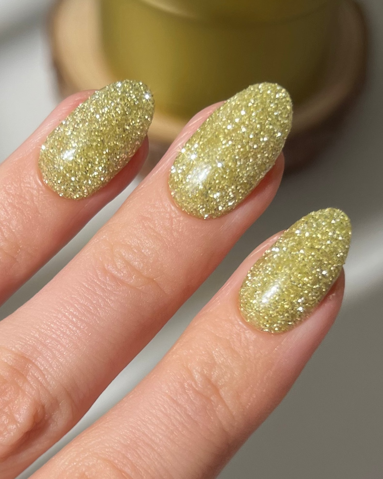 Shallow Gold Dipping Powder